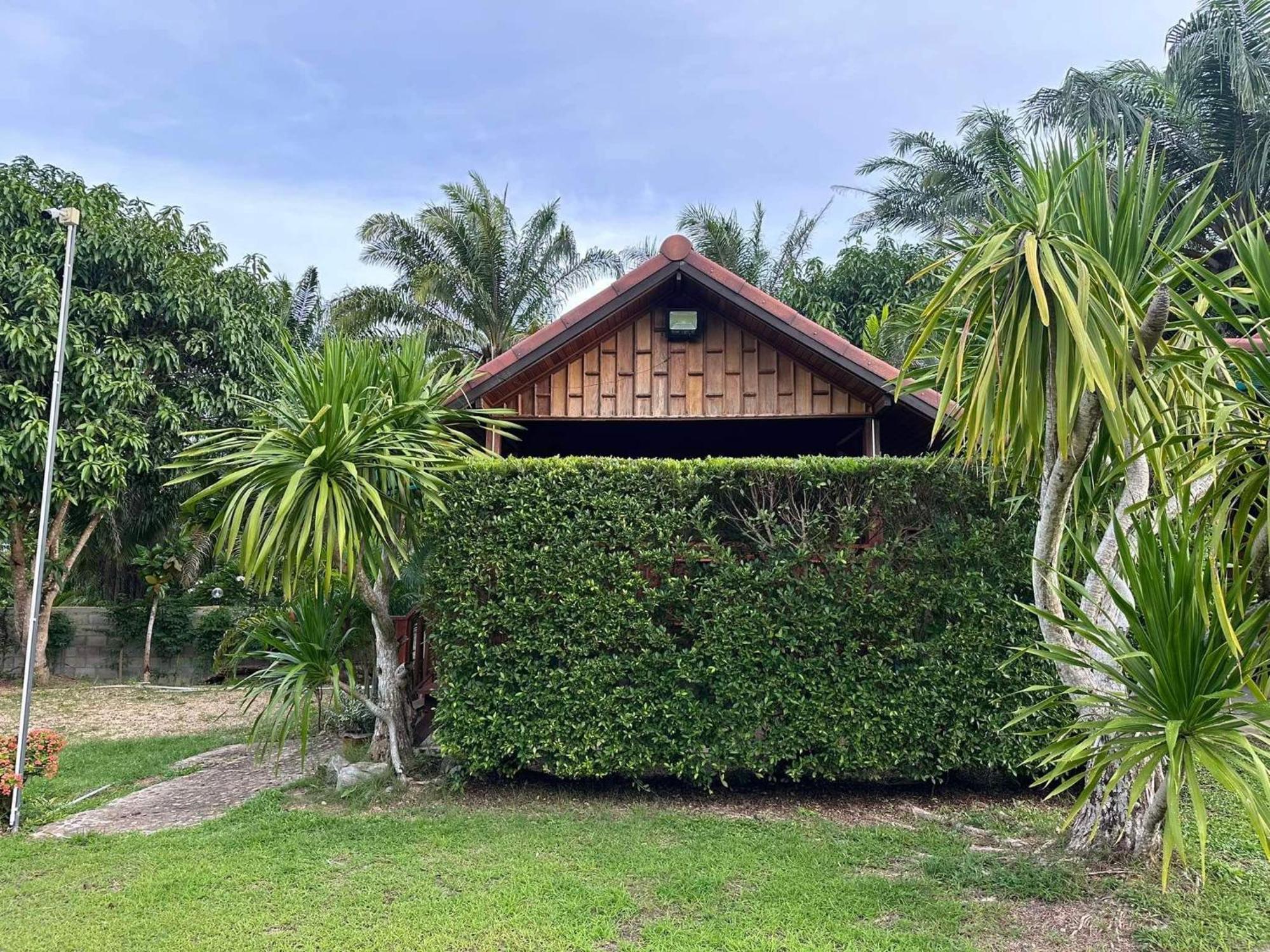 Thip Siam Village 班奥南矛 外观 照片